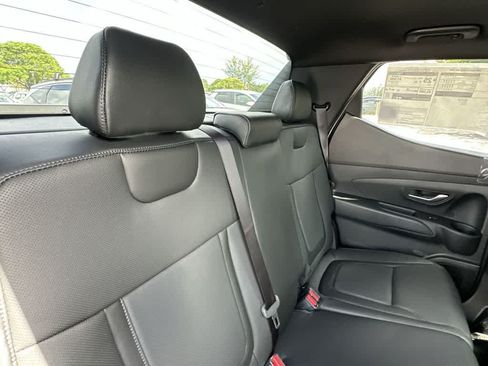 New 2026 Hyundai Santa Cruz SEL FWD image 11