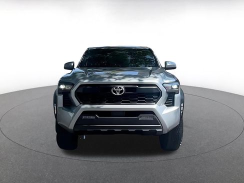 Used 2024 Toyota Tacoma TRD Off-Road AWD/4WD image 3