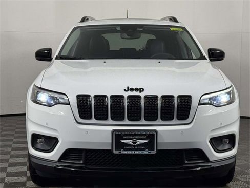 Used 2023 Jeep Cherokee Altitude Lux w/ Lux Elite Package image 6