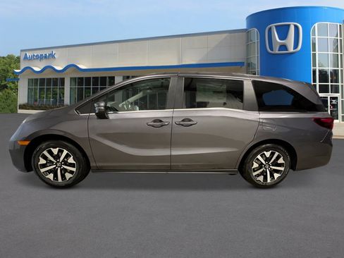 New 2026 Honda Odyssey EX-L image 2
