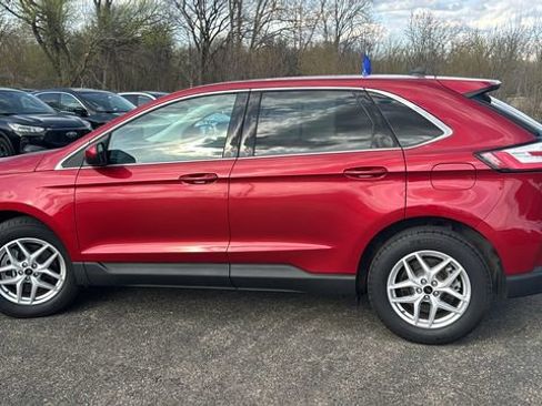 Certified 2023 Ford Edge SEL w/ Convenience Package image 5