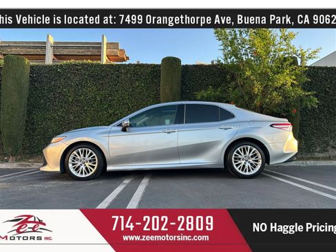 Used 2018 Toyota Camry XLE w/ Driver Assist Package image 11