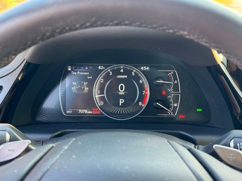 Certified 2024 Lexus ES 350 w/ Premium Package image 29