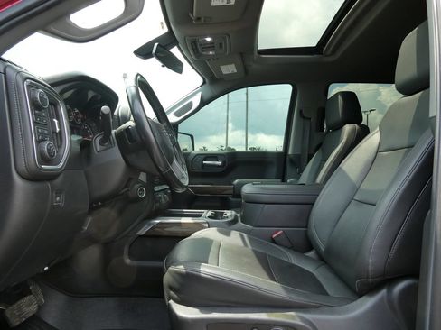 Used 2022 Chevrolet Silverado 1500 LT Trail Boss w/ LT Trail Boss Premium Package AWD/4WD image 22