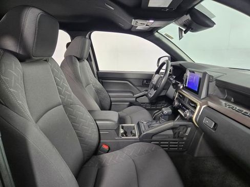 Used 2024 Toyota Tacoma SR5 image 15