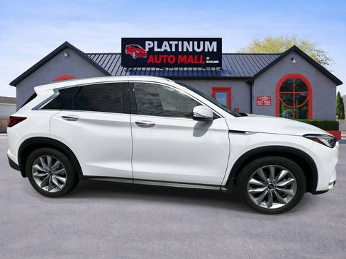 Used 2021 INFINITI QX50 Luxe FWD image 2