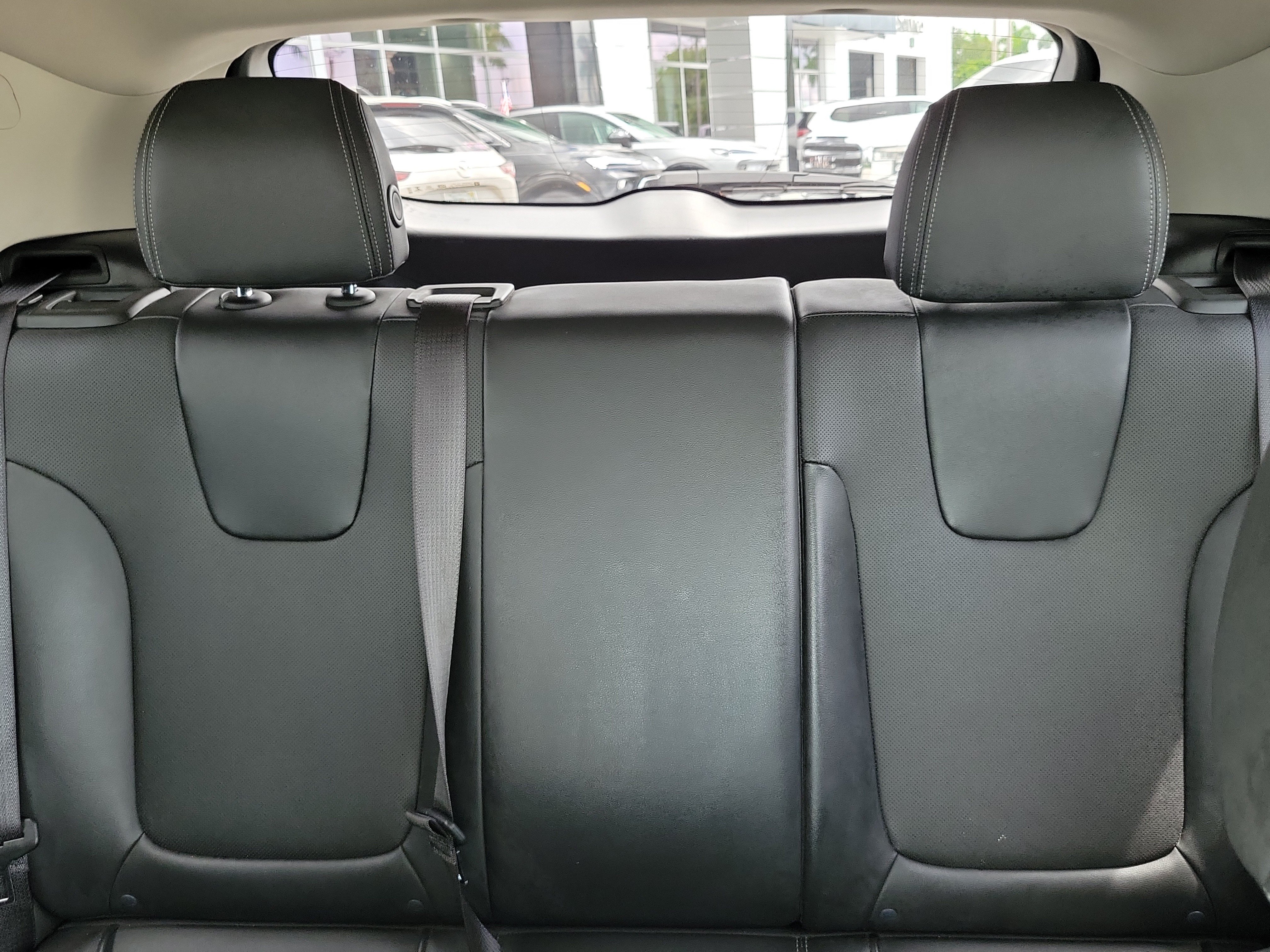 Used 2024 Buick Encore GX Sport Touring AWD/4WD image 14