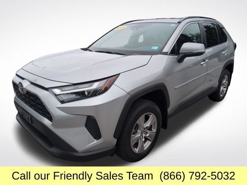Used 2024 Toyota RAV4 XLE AWD/4WD image 1