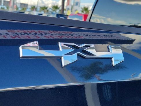 Used 2023 GMC Sierra 1500 Elevation image 28