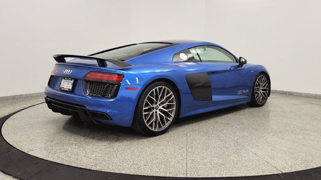 Used 2017 Audi R8 V10 plus w/ 20" Wheel Package AWD/4WD image 5