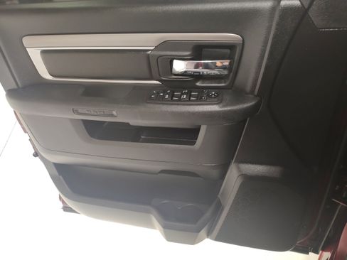 Used 2024 RAM 1500 Warlock AWD/4WD image 8