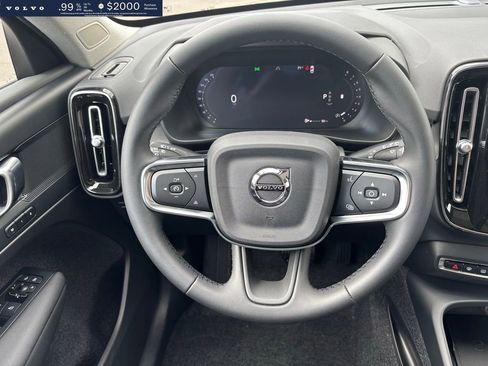 New 2026 Volvo XC40 B5 Core w/ Protection Package Premier image 11
