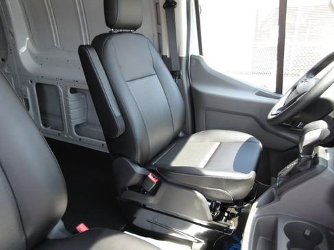 New 2025 Ford Transit 350 Low Roof image 5