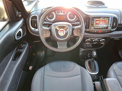 Used 2016 FIAT 500L Trekking image 11