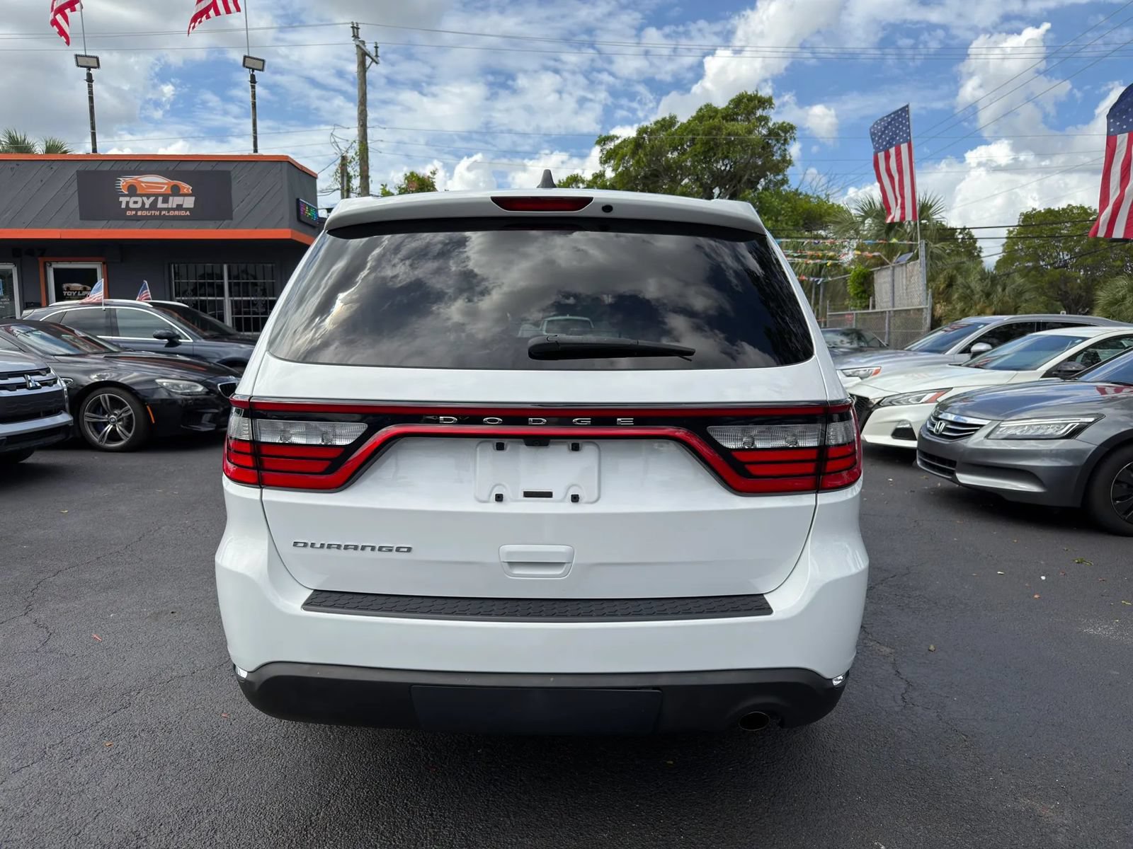 Used 2019 Dodge Durango SXT w/ 3rd Row Seating Group RWD image 7