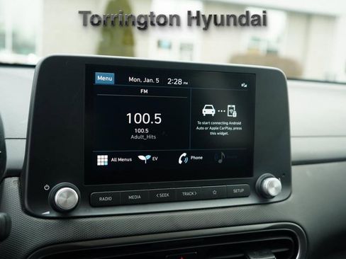 Certified 2023 Hyundai Kona SE w/ Cargo Package image 17