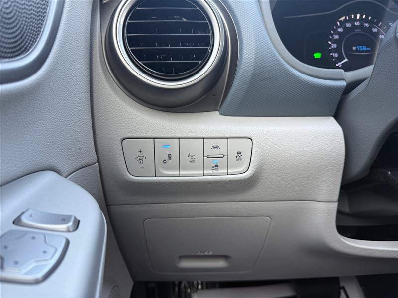 Used 2021 Hyundai Kona Ultimate FWD image 35