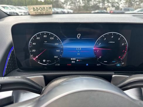 New 2026 Mercedes-Benz GLB 250 image 29