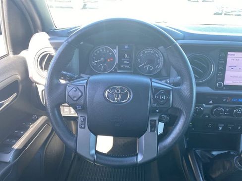Certified 2021 Toyota Tacoma TRD Off-Road w/ TRD Premium Off Road Package AWD/4WD image 14