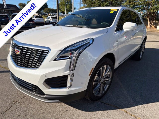 Used 2026 Cadillac XT5 Premium Luxury w/ LPO, Floor Liner Package FWD image 11