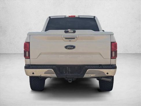 Used 2019 Ford F150 Lariat w/ Equipment Group 502A Luxury image 6