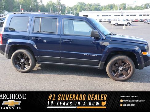 Used 2017 Jeep Patriot High Altitude AWD/4WD image 1