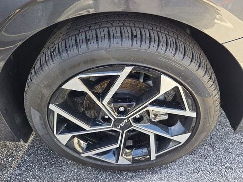 Used 2025 Kia K5 EX image 10