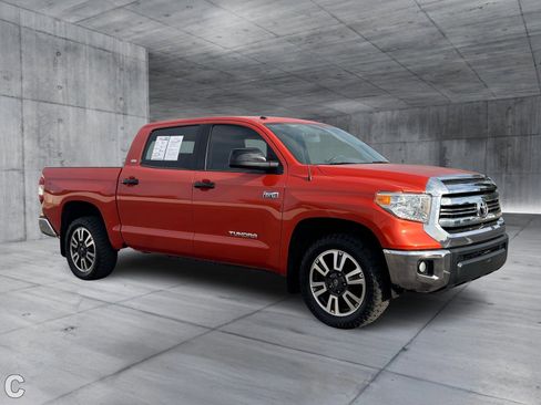 Used 2017 Toyota Tundra SR5 image 8
