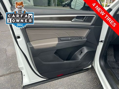 Used 2021 Volkswagen Atlas SE AWD/4WD image 12