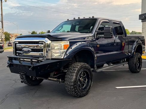 Used 2013 Ford F250 Lariat w/ Chrome Pkg AWD/4WD image 8