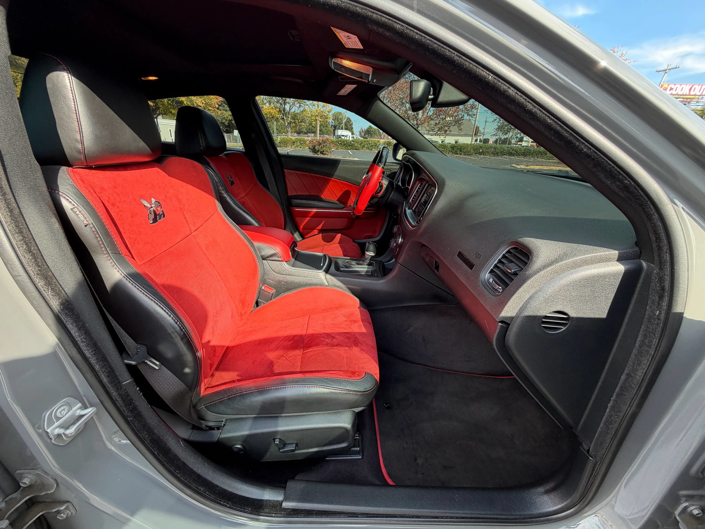 Used 2018 Dodge Charger R/T Scat Pack w/ Dynamics Package RWD image 22
