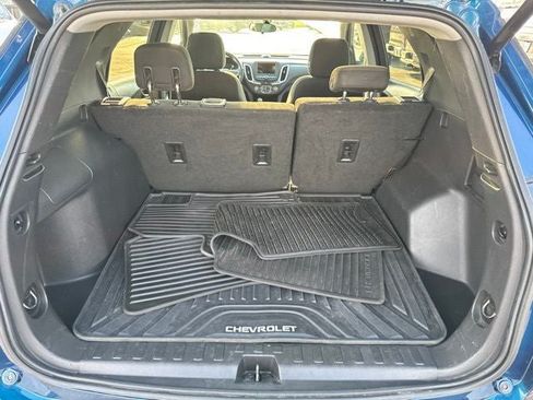 Used 2019 Chevrolet Equinox LT FWD image 21