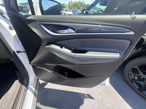 Used 2023 Buick Enclave Essence w/ LPO, Floor Liner Package FWD image 20