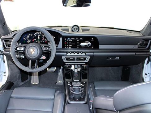 New 2026 Porsche 911 Carrera GTS image 13