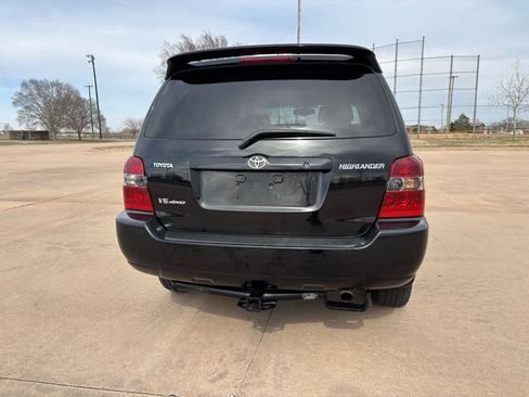 Used 2006 Toyota Highlander Limited image 30