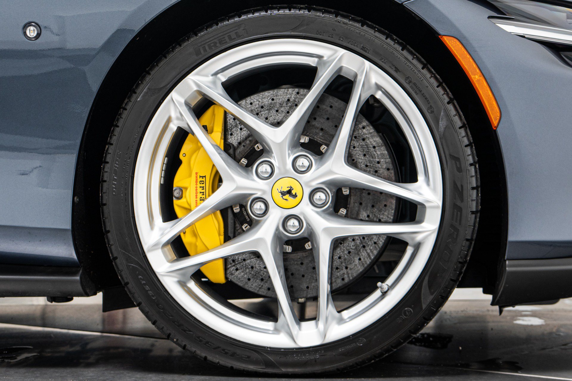 Used 2022 Ferrari Roma RWD image 44