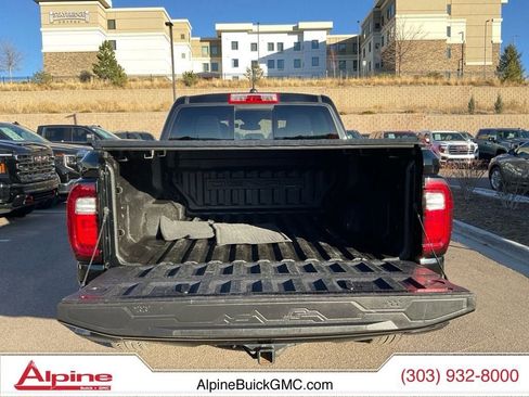 Used 2024 GMC Canyon Denali image 20