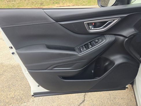 Used 2024 Subaru Forester Premium image 18