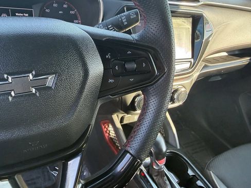 Used 2023 Chevrolet TrailBlazer RS w/ Convenience Package image 24