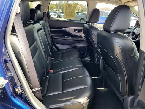 Certified 2024 Nissan Murano SV image 18