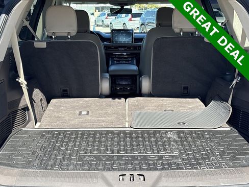 Used 2023 Lincoln Aviator Reserve w/ Equipment Group 201A image 40