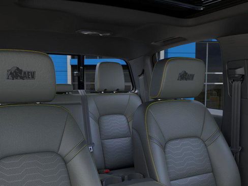 New 2026 Chevrolet Colorado ZR2 w/ ZR2 Bison Edition AWD/4WD image 24