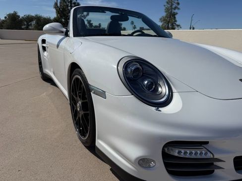Used 2012 Porsche 911 Turbo S image 34
