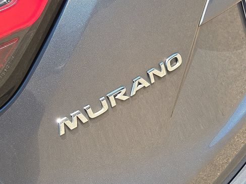 Used 2023 Nissan Murano SV FWD image 9