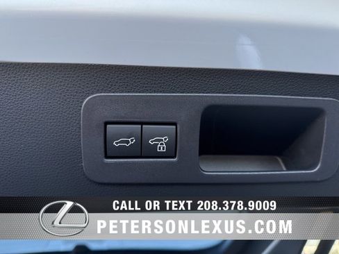 New 2026 Lexus LX 600 4WD w/ Luxury Package image 24