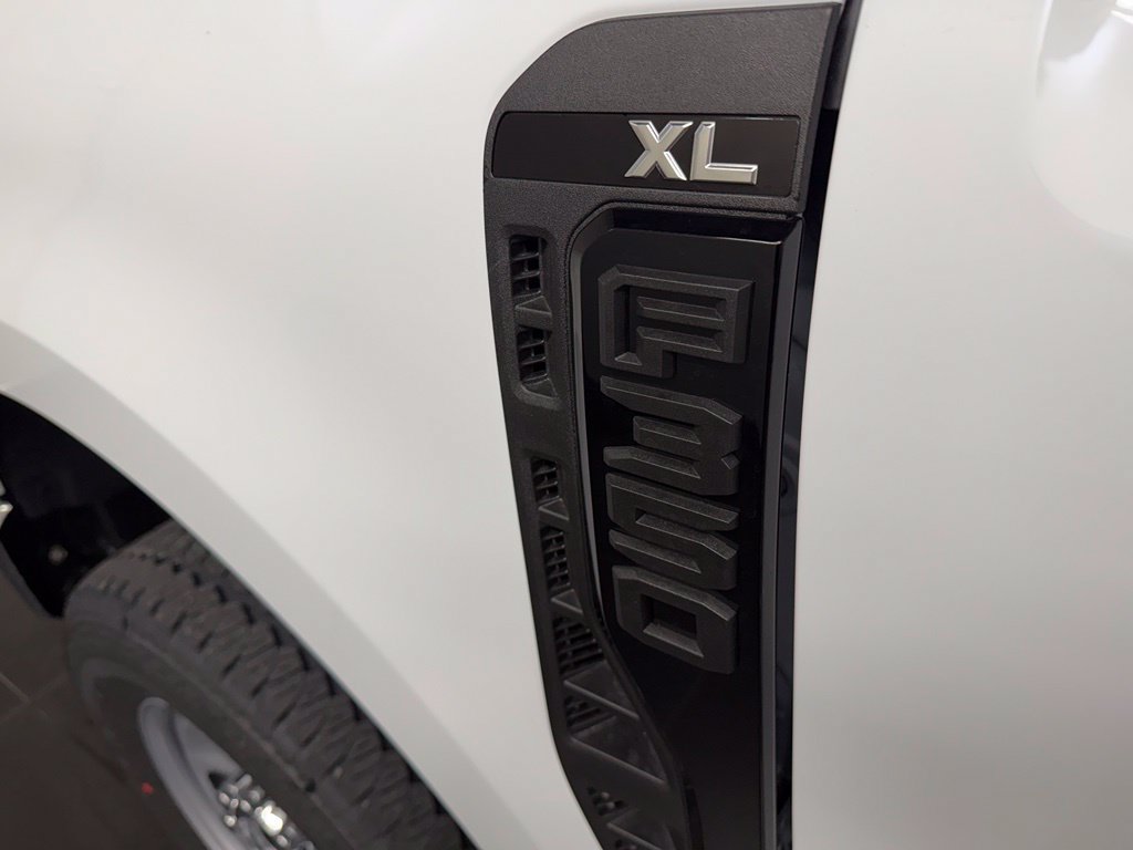 New 2027 Ford F350 XL w/ XL Chrome Package AWD/4WD image 31