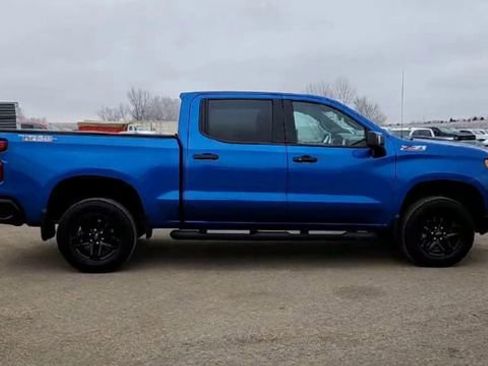 Certified 2022 Chevrolet Silverado 1500 LT Trail Boss w/ Convenience Package II image 9