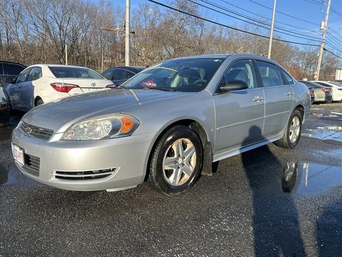Used 2009 Chevrolet Impala LS image 1