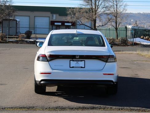 Certified 2023 Honda Accord LX image 5