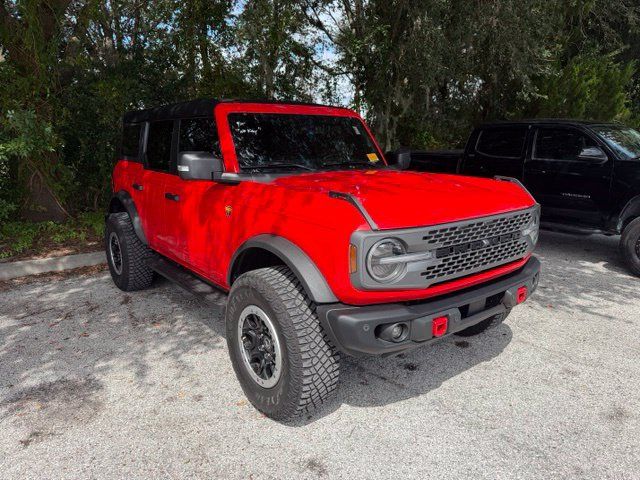 Used 2023 Ford Bronco Badlands w/ Sasquatch Package AWD/4WD image 2